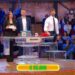 Antonio Meligrana da Tropea insieme alla moglie Rossella durante la puntata di Affari Tuoi del 10 febbraio, condotta da Stefano De Martino su Rai 1 (Immagini Rai)