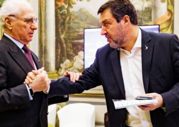 L'ad della società Stretto di Messina, Pietro Ciucci, ed il ministro delle Infrastrutture, Matteo Salvini