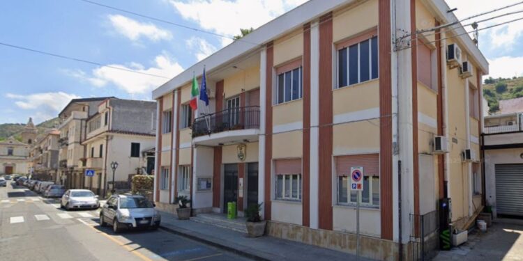 Il municipio di Parghelia, sede del Comune