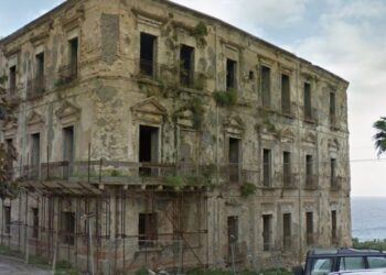 Lo storico Palazzo ex Giffone a Tropea