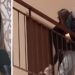 Chiara Calamita. A destra con la figlia disabile in spalla