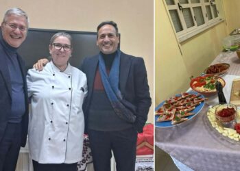 Da sinistra: Nicolantonio Cutuli, Monica Lazar e Nicola Rombolà. Nella foto a destra il buffet di cucina tipica rumena