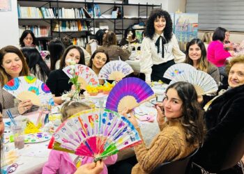 Un momento dell'iniziativa svoltasi presso la Biblioteca comunale