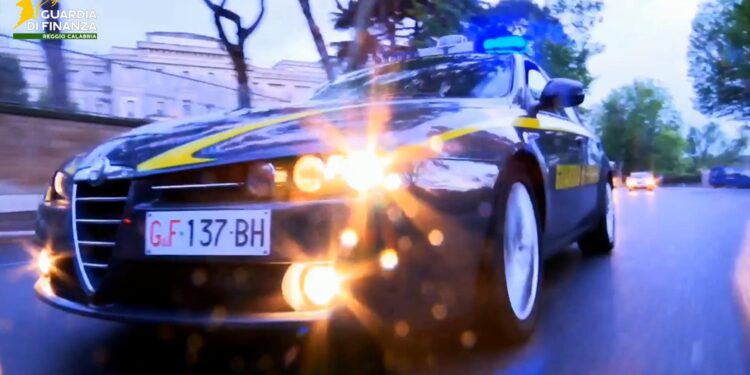 Blitz della Guardia di Finanza contro la 'ndrangheta