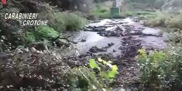 Gli sversamenti illeciti incriminati dalla Procura