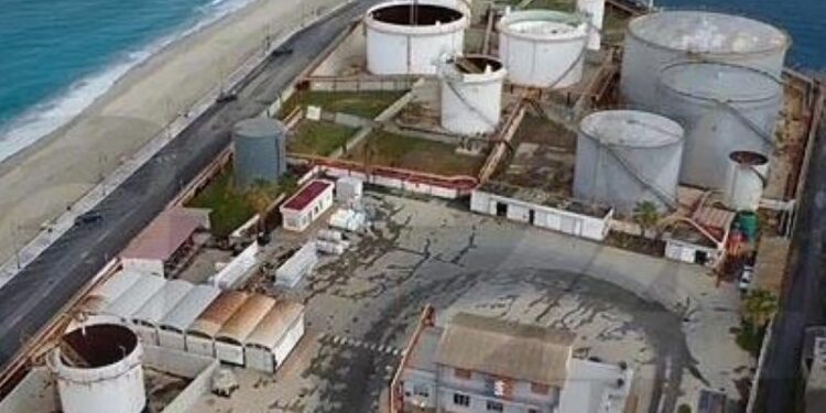 I depostiti costieri a Vibo Marina