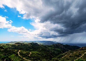 L'arrivo del maltempo con pioggia e temporali