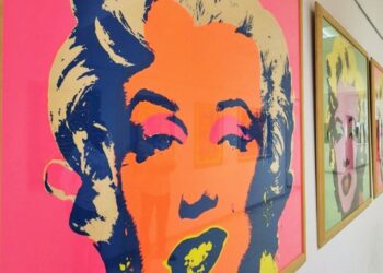 Alcune opere di Andy Warhol esposte a Reggio Calabria