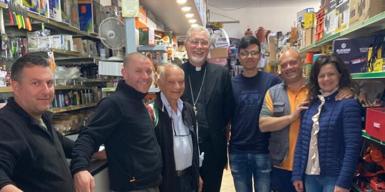 vescovo vicinanza imprenditori