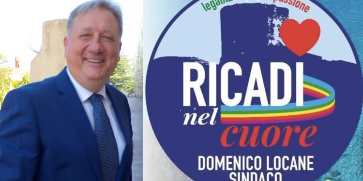 Il candidato sindaco Domenico Locane. A lato il simbolo della lista "Ricadi nel Cuore"