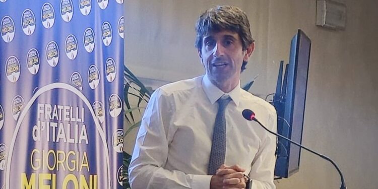 Giovanni Donzelli (FdI) arriva in Calabria