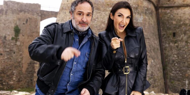 Elettra Lamborghini e Gianluca Fubelli, conduttori di "The Unknown" su Rai 2