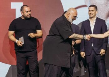 Roberto Davanzo, il primo da sinistra, ha raggiunto il secondo posto al The Best Pizza 2026