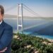 L'avvocato Giacomo Saccomanno e il render del Ponte sullo Stretto