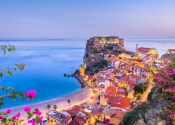 Una veduta panoramica di Scilla