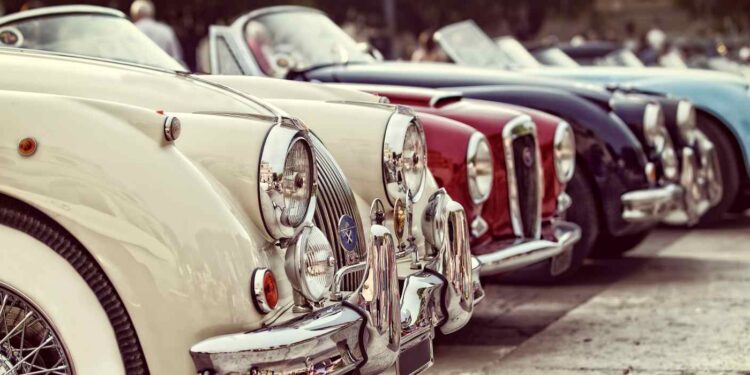 Tour delle auto classiche lungo la Costa degli Dei