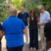 I detenuti che si occuperanno della manutenzione di Villa Gagliardi insieme al sindaco Enzo Romeo