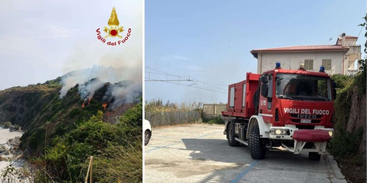 L'incendio sviluppatosi a Zambrone, lungo la Costa degli Dei