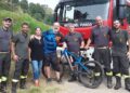 biker salvato dai vigili del fuoco