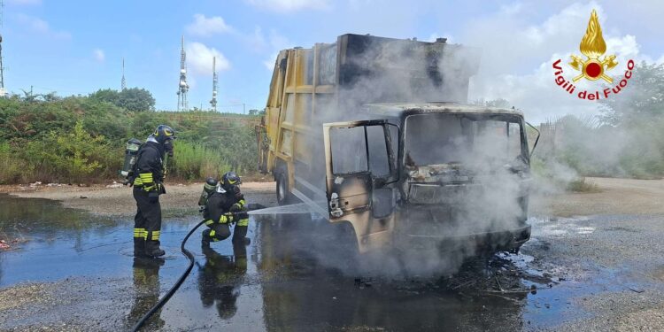 incendio autocompattatore