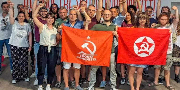 attivisti fronte comunista