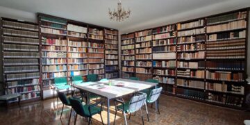 Biblioteca “Antonio Arena”