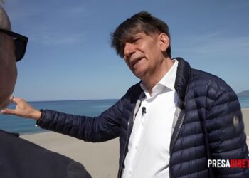 Il geologo Carlo Tansi intervenuto nel reportage di PresaDiretta su Rai 3 incentrato sull'erosione costiera in Calabria