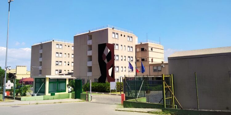L'ingresso del carcere di Rossano, in Calabria
