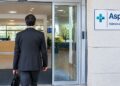 Un manager entra in una Asp