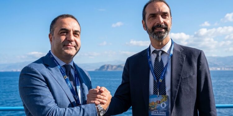 I sindaci Cannizzaro e Basile firmano il Protocollo per l'Area metropolitana