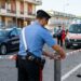 I carabinieri su un luogo di un delitto