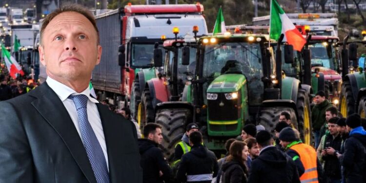 Il ministro dell'Agricoltura, Francesco Lollobrigida, e le proteste per il caro gasolio di autotrasportatori e agricoltori