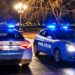 Due pattuglie della Polizia di Stato di notte