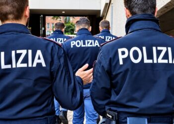 Agenti della Polizia di Stato