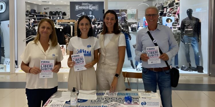 promotori-campagna-liberi-subito