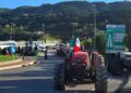 La protesta degli agricoltori allo svincolo A2 di Falerna, in Calabria