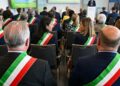 Alcuni sindaci con la fascia tricolore